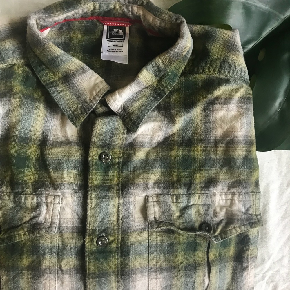 The North Face Green Plaid Button Down - Picture 6 of 7